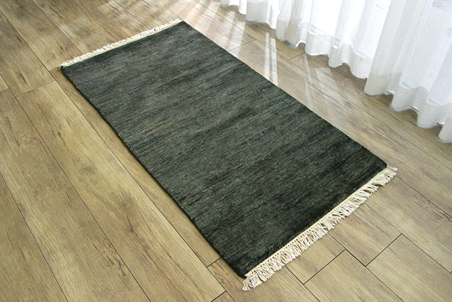 ガズニ ナチュラルカラー緞通 67×125cm