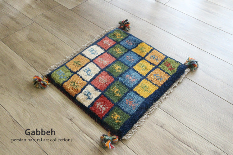 ペルシャ ギャッペ  ＃20021 チェス　40×38cm　座布団サイズ　チェアマット