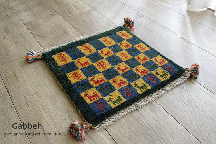 ペルシャ ギャッペ  ＃20626  チェス 38×39cm　座布団サイズ　チェアマット