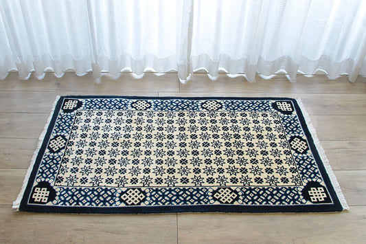 甘粛緞通　高級手織りウール緞通 ＃YASL230 BE  69×122cm