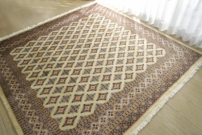 パキスタン緞通ラグ P70-9417 200×205cm ジャルダ柄