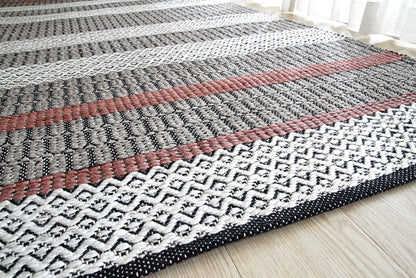 展示品処分！ウール混 スタイリッシュラグ 200×250cm　ピンク
