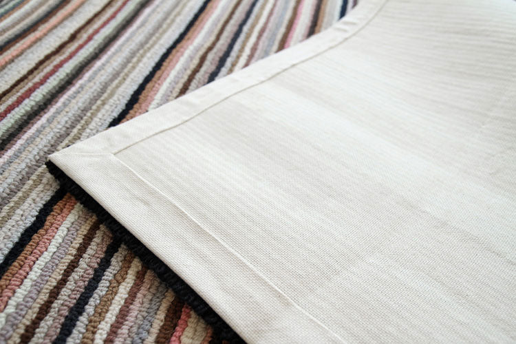 色彩　堺手刺し緞通　#026 140×200cm　裏面