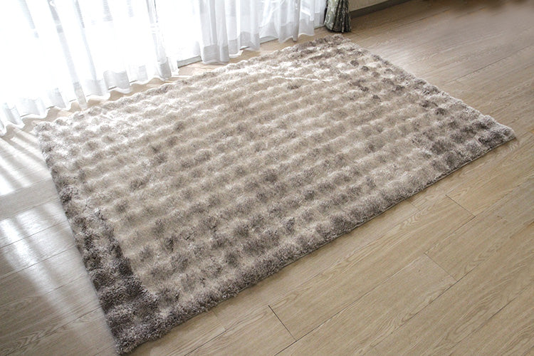 プルーム Plume　シルキータッチラグ