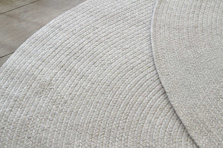 ヘリンボンテイスト コットンラグ　130×180cm楕円形　アイボリー