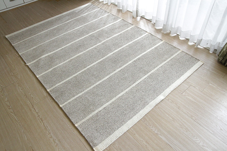 展示サンプル処分！ LODGE ウール100%、フラットラグ　140×200cm