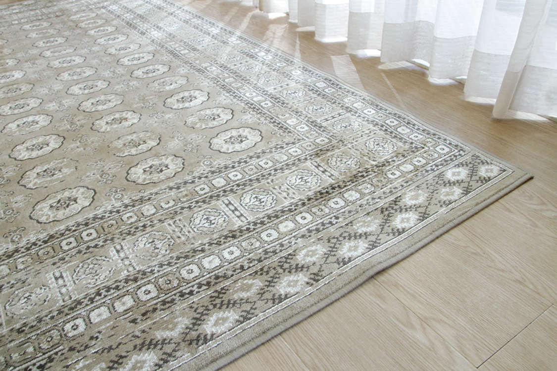 ブハラ Bukhara ベルギー製 モケット織りラグ　カーキ