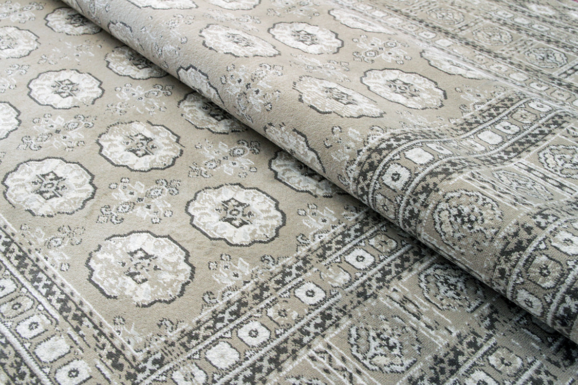 ブハラ Bukhara ベルギー製 モケット織りラグ　カーキ