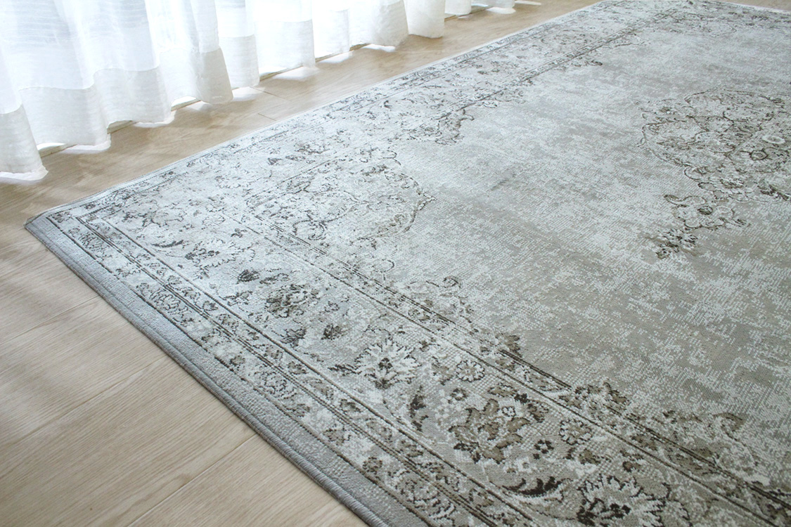 リオン Lyon ベルギー製 モケット織りラグ　グレー