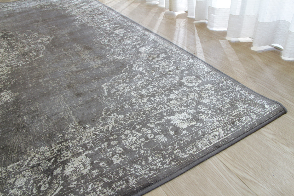 リオン Lyon ベルギー製 モケット織りラグ　ブラウン