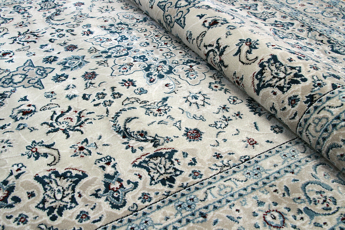 ナインデザイン Nain　ペルシャンテイストラグ ベージュ