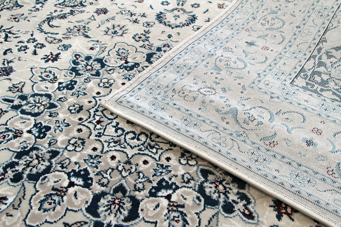 ナインデザイン Nain　ペルシャンテイストラグ ベージュ